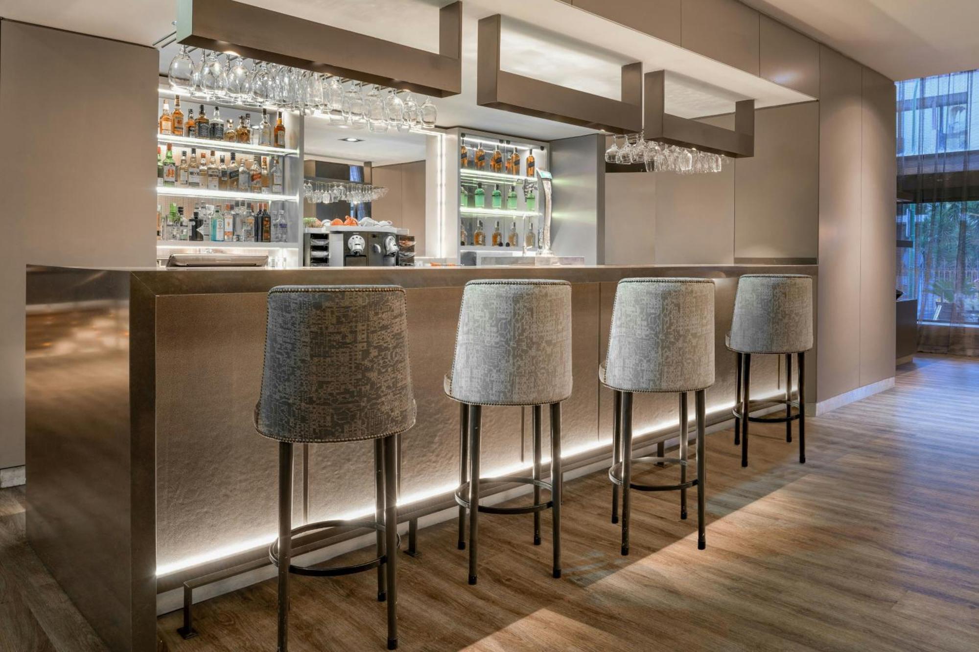 Ac Hotel Ciudad De Sevilla By Marriott Exterior photo
