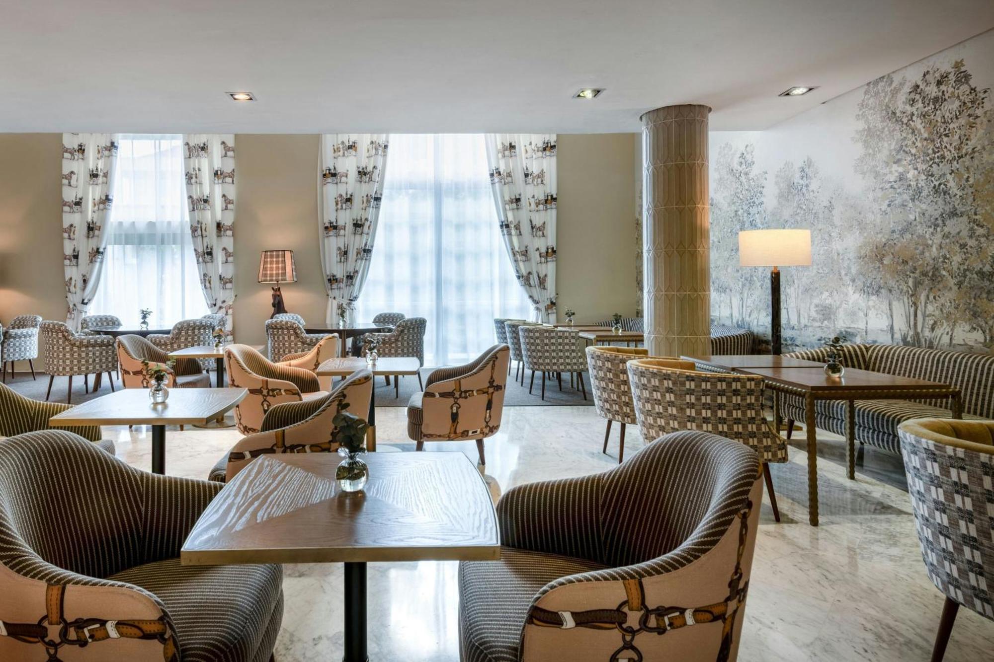 Ac Hotel Ciudad De Sevilla By Marriott Exterior photo