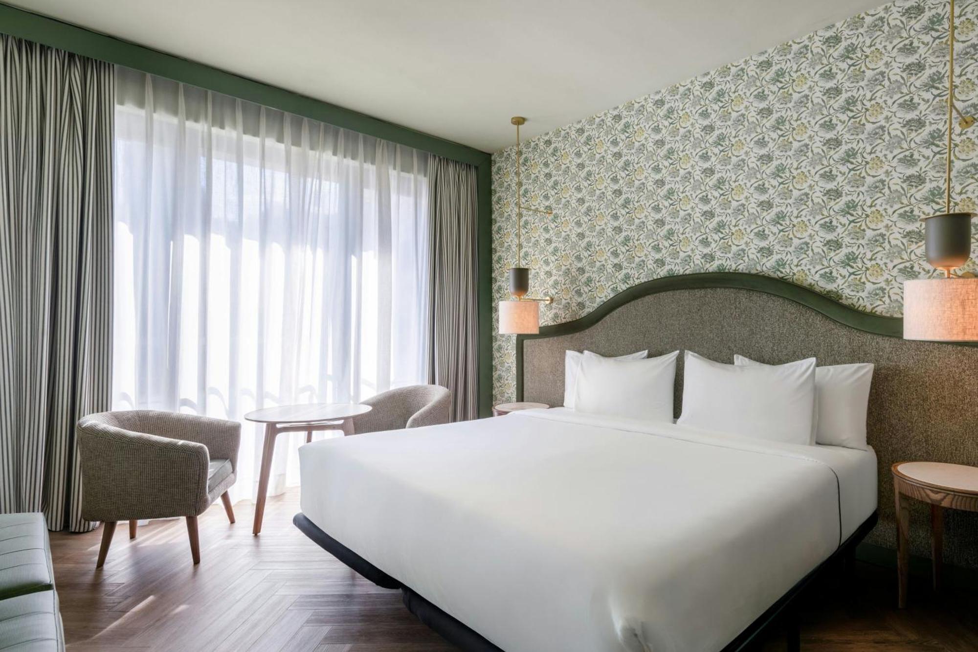 Ac Hotel Ciudad De Sevilla By Marriott Exterior photo
