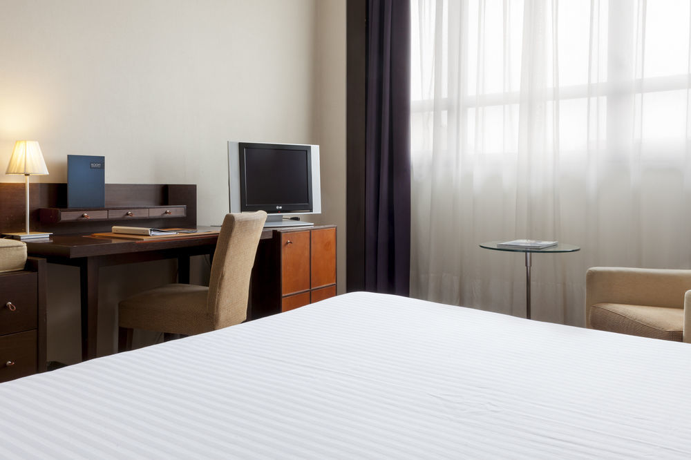 Ac Hotel Ciudad De Sevilla By Marriott Exterior photo